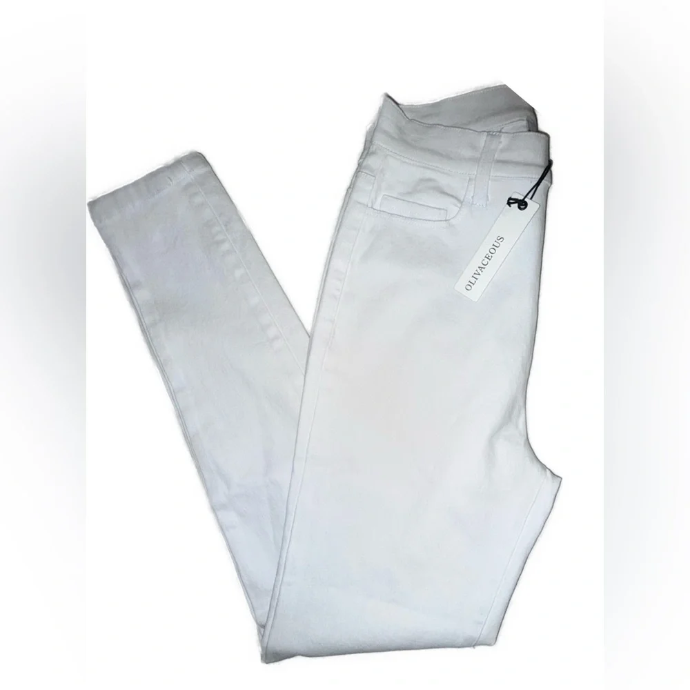 Olivaceous High Rise White Skinny Jeans Women’s Size Small NWT cute white jeans - Picture 2 of 7
